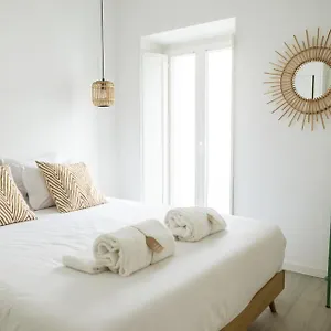  Apartment Clover House